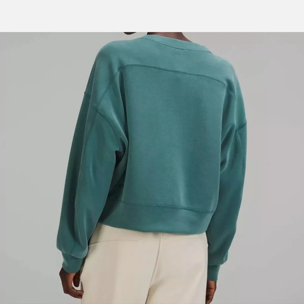 Lululemon Perfectly oversized Softstreme Crew - Picture 4 of 15